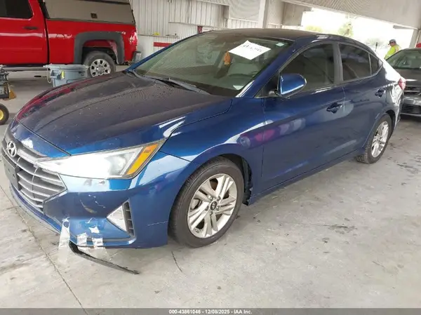 5NPD84LF6KH495246 2019 HYUNDAI ELANTRA - Image 2