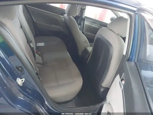 5NPD84LF6KH495246 2019 HYUNDAI ELANTRA - Image 8