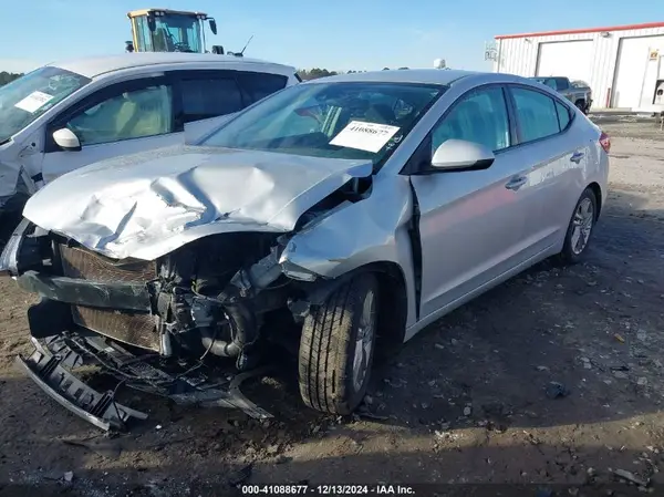 5NPD84LF6KH495702 2019 HYUNDAI ELANTRA - Image 2