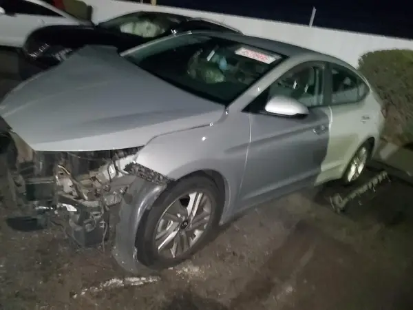 5NPD84LF6LH506439 2020 HYUNDAI ELANTRA - Image 1