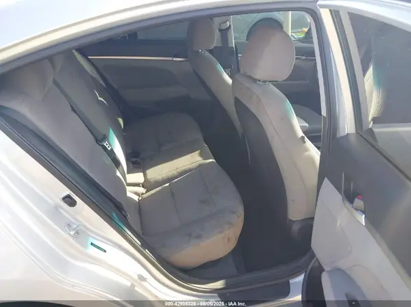 5NPD84LF6LH507526 2020 HYUNDAI ELANTRA - Image 8