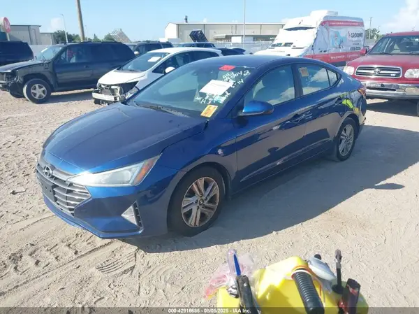 5NPD84LF6LH509504 2020 HYUNDAI ELANTRA - Image 2