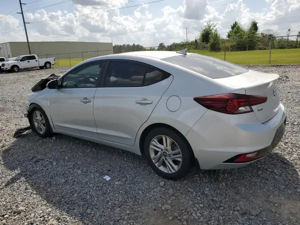 5NPD84LF6LH518557 2020 HYUNDAI ELANTRA - Image 2