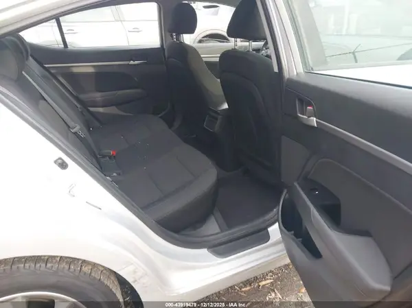 5NPD84LF6LH525069 2020 HYUNDAI ELANTRA - Image 8