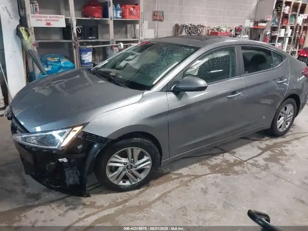 5NPD84LF6LH527789 2020 HYUNDAI ELANTRA - Image 2