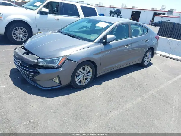 5NPD84LF6LH528862 2020 HYUNDAI ELANTRA - Image 2