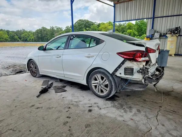5NPD84LF6LH542826 2020 HYUNDAI ELANTRA - Image 2