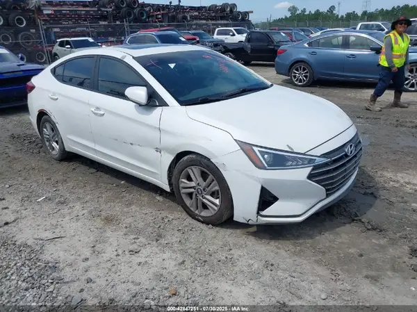 5NPD84LF6LH546018 2020 HYUNDAI ELANTRA - Image 1