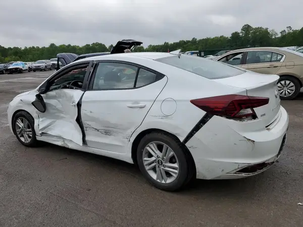 5NPD84LF6LH556452 2020 HYUNDAI ELANTRA - Image 2