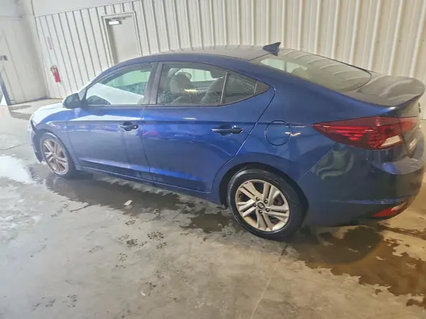 5NPD84LF6LH557861 2020 HYUNDAI ELANTRA - Image 2
