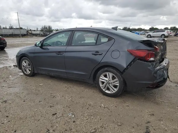 5NPD84LF6LH558203 2020 HYUNDAI ELANTRA - Image 2