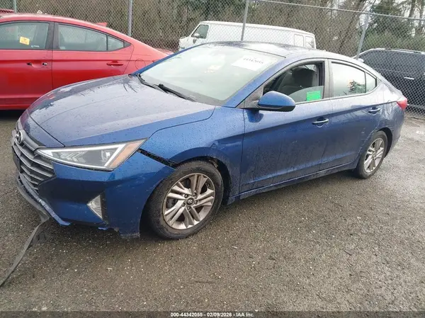 5NPD84LF6LH559996 2020 HYUNDAI ELANTRA - Image 2