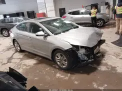5NPD84LF6LH565510 2020 HYUNDAI ELANTRA