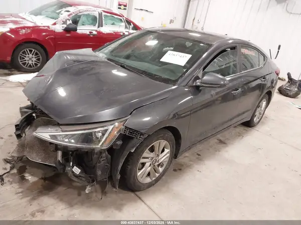 5NPD84LF6LH566379 2020 HYUNDAI ELANTRA - Image 2