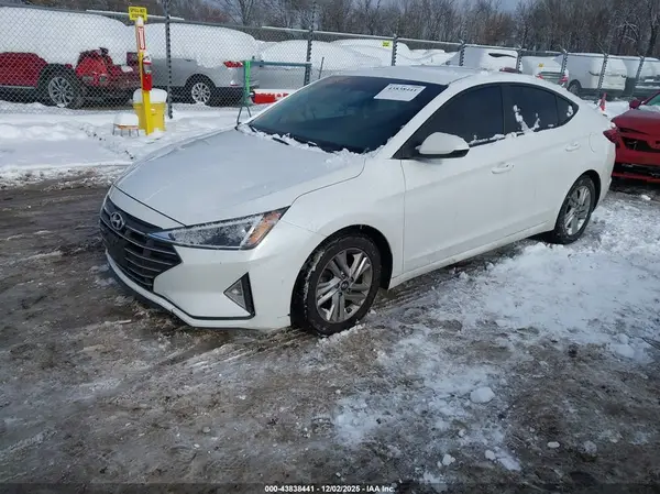 5NPD84LF6LH568584 2020 HYUNDAI ELANTRA - Image 2