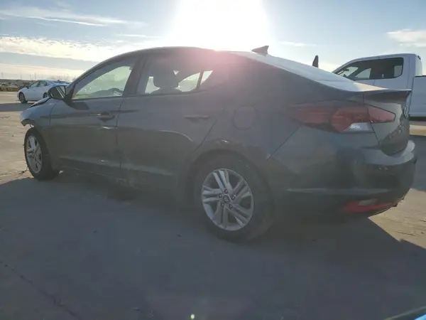 5NPD84LF6LH571713 2020 HYUNDAI ELANTRA - Image 2