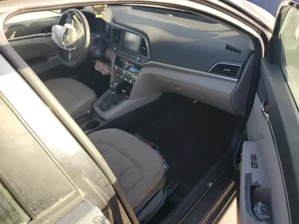 5NPD84LF6LH571713 2020 HYUNDAI ELANTRA - Image 8