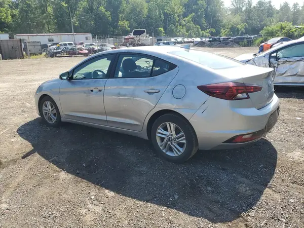 5NPD84LF6LH572733 2020 HYUNDAI ELANTRA - Image 2