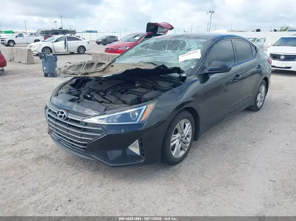5NPD84LF6LH573218 2020 HYUNDAI ELANTRA - Image 2