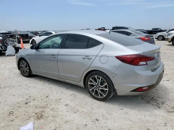 5NPD84LF6LH574322 2020 HYUNDAI ELANTRA - Image 2