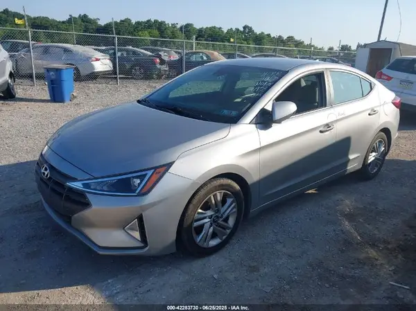 5NPD84LF6LH578953 2020 HYUNDAI ELANTRA - Image 2