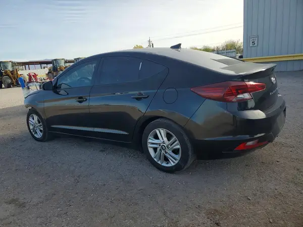 5NPD84LF6LH582100 2020 HYUNDAI ELANTRA - Image 2