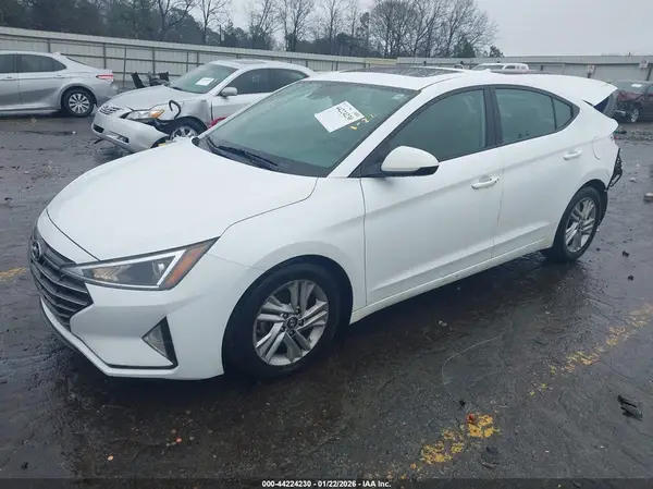 5NPD84LF6LH585417 2020 HYUNDAI ELANTRA - Image 2