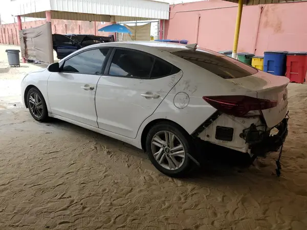 5NPD84LF6LH592545 2020 HYUNDAI ELANTRA - Image 2