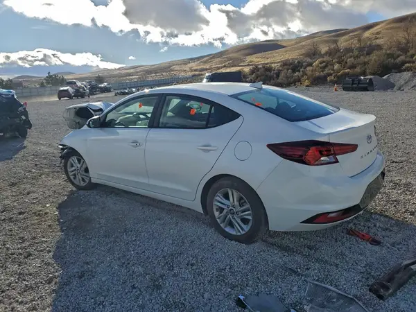 5NPD84LF6LH596725 2020 HYUNDAI ELANTRA - Image 2
