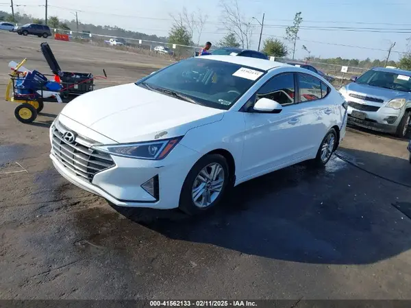 5NPD84LF6LH605097 2020 HYUNDAI ELANTRA - Image 2