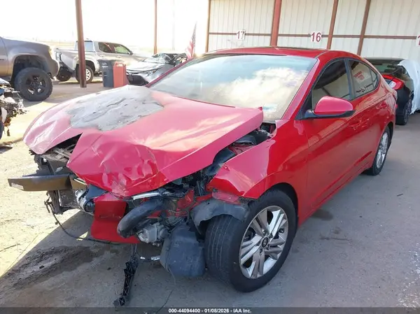 5NPD84LF6LH607013 2020 HYUNDAI ELANTRA - Image 2