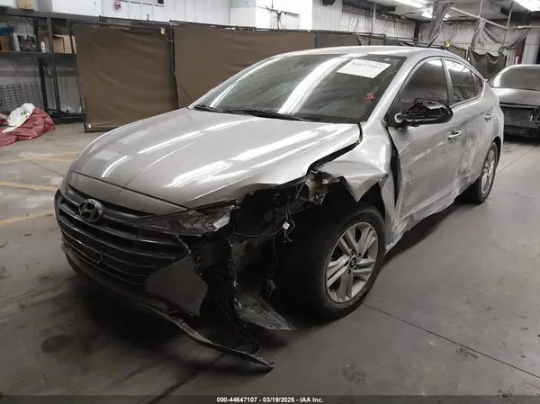 5NPD84LF6LH607688 2020 HYUNDAI ELANTRA - Image 2