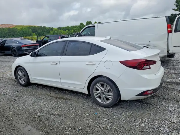 5NPD84LF6LH626709 2020 HYUNDAI ELANTRA - Image 2