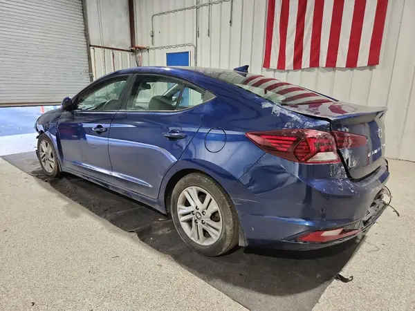 5NPD84LF6LH627617 2020 HYUNDAI ELANTRA - Image 2