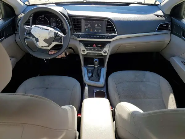 5NPD84LF7HH001484 2017 HYUNDAI ELANTRA - Image 8