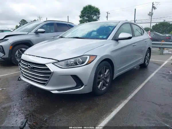 5NPD84LF7HH001694 2017 HYUNDAI ELANTRA - Image 2