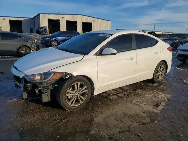 5NPD84LF7HH002294 2017 HYUNDAI ELANTRA - Image 1