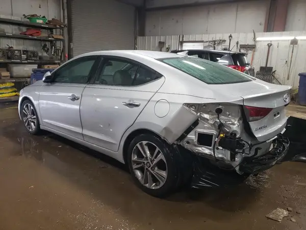 5NPD84LF7HH002344 2017 HYUNDAI ELANTRA - Image 2