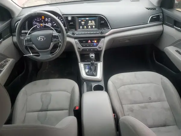 5NPD84LF7HH002490 2017 HYUNDAI ELANTRA - Image 8