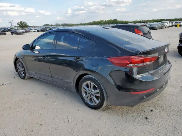 5NPD84LF7HH004126 2017 HYUNDAI ELANTRA - Image 2
