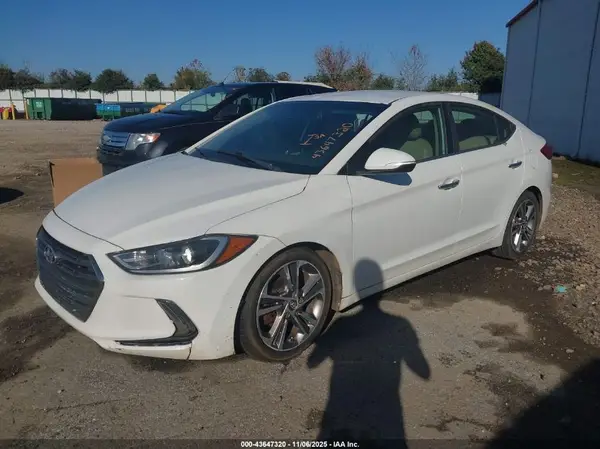 5NPD84LF7HH006197 2017 HYUNDAI ELANTRA - Image 2