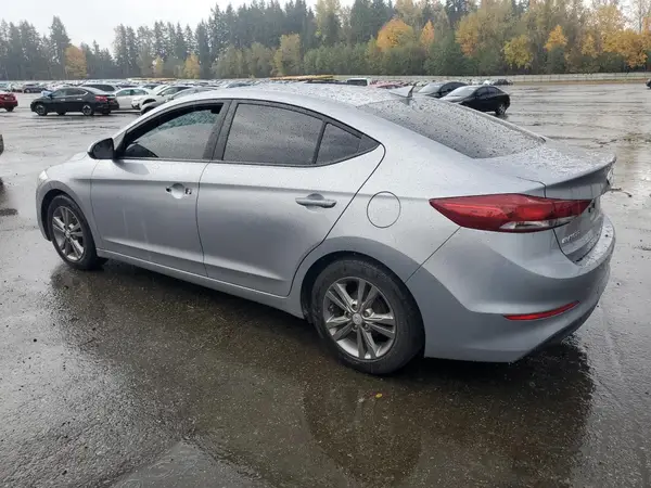 5NPD84LF7HH006569 2017 HYUNDAI ELANTRA - Image 2