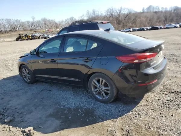 5NPD84LF7HH008015 2017 HYUNDAI ELANTRA - Image 2
