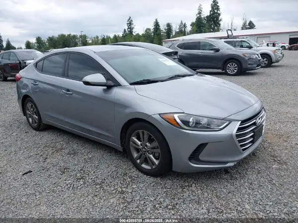 5NPD84LF7HH008242 2017 HYUNDAI ELANTRA - Image 1