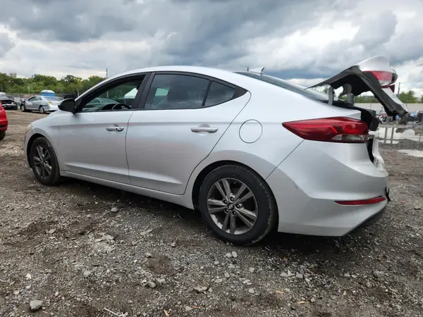 5NPD84LF7HH011836 2017 HYUNDAI ELANTRA - Image 2