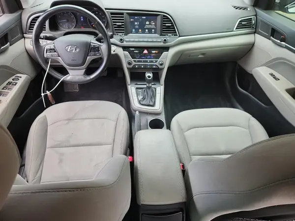 5NPD84LF7HH011836 2017 HYUNDAI ELANTRA - Image 8