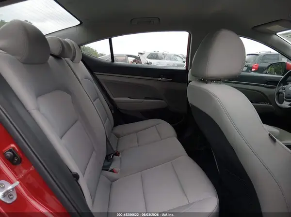 5NPD84LF7HH012422 2017 HYUNDAI ELANTRA - Image 8
