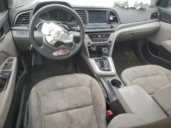 5NPD84LF7HH012727 2017 HYUNDAI ELANTRA - Image 8