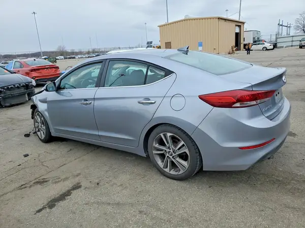 5NPD84LF7HH013974 2017 HYUNDAI ELANTRA - Image 2