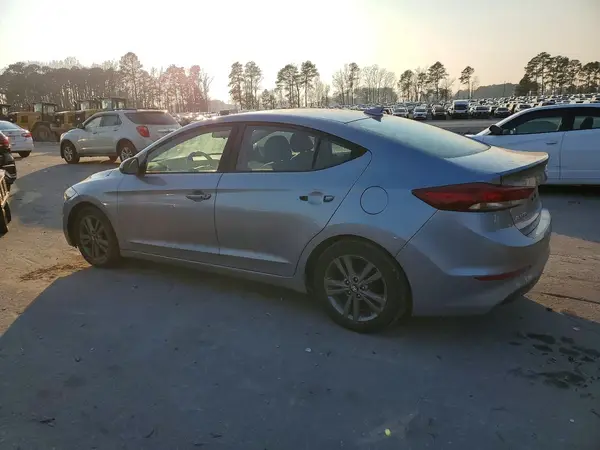 5NPD84LF7HH014512 2017 HYUNDAI ELANTRA - Image 2